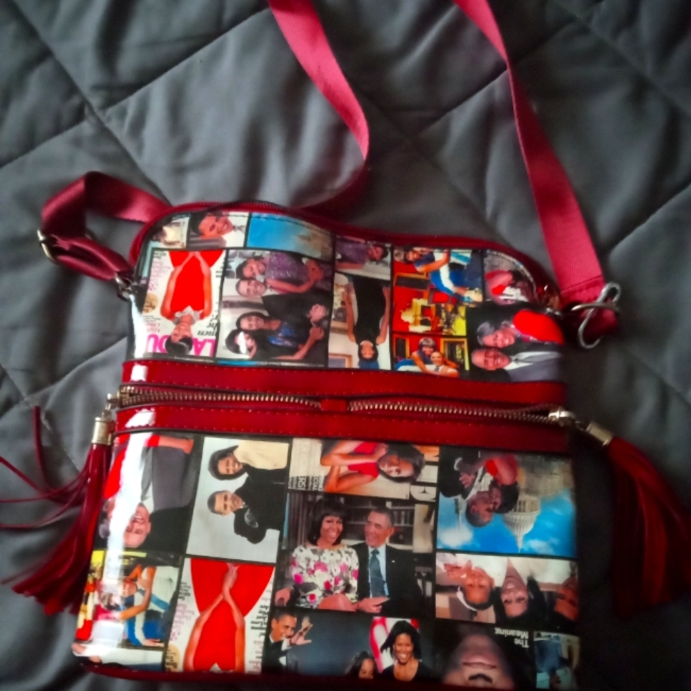 2cross body bags one mini bag